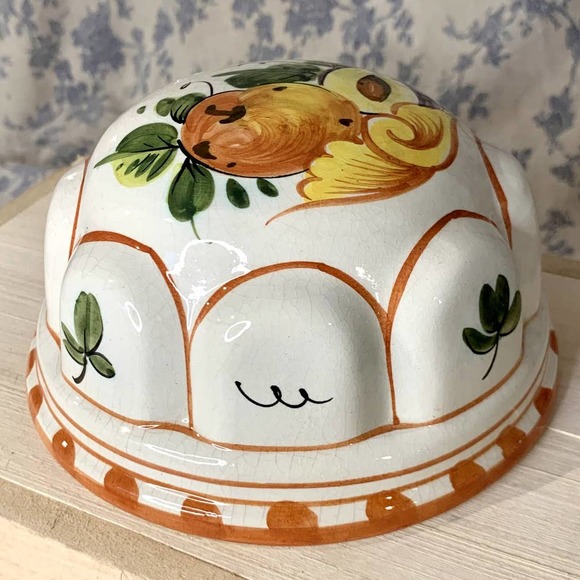 Vintage ABC Bassano Baking Mold Handpainted Italian Ceramic Peach Plum - Picture 7 of 9